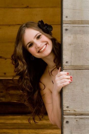 Photo of Mariana Nunes