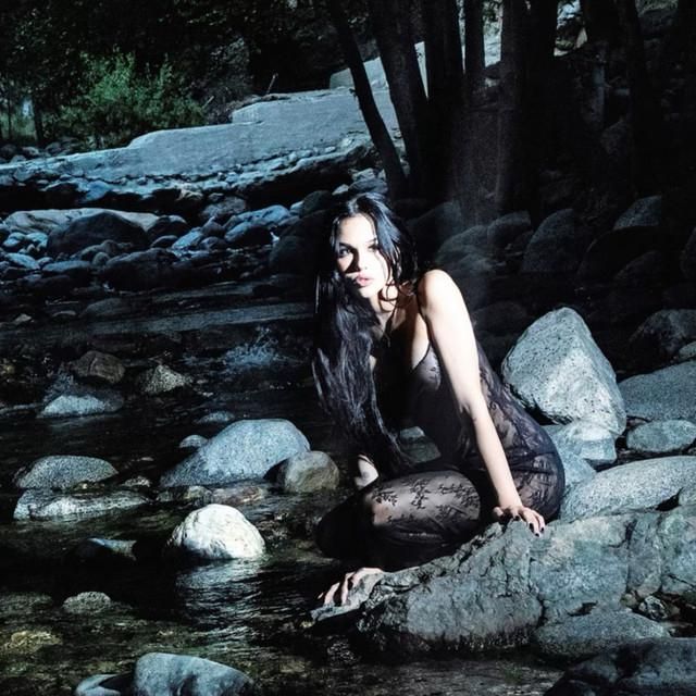 Photo of Maggie Lindemann 