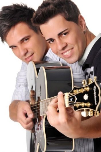 Foto de Nando e Felipe