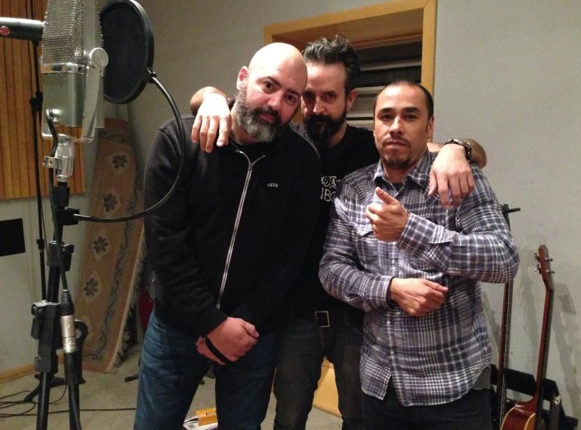 Foto de Milo, Mel & Mayel