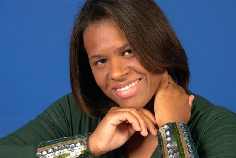 Foto de Cantora Edilaine Silva