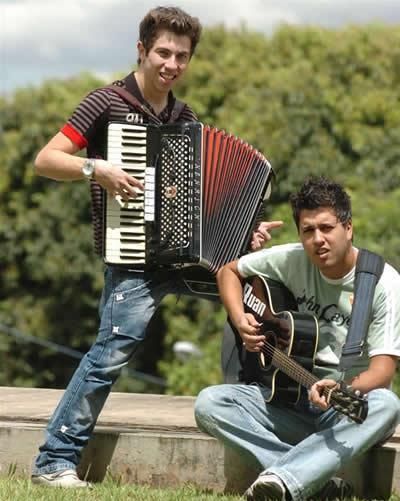 Foto de Henrick e Ruan