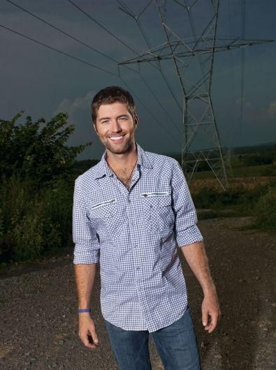 Photo of Josh Turner