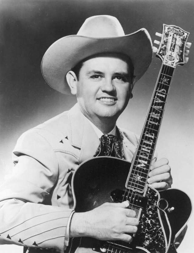 Photo of Merle Travis