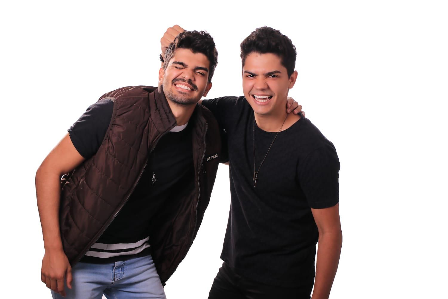 Foto de Victor e Franco