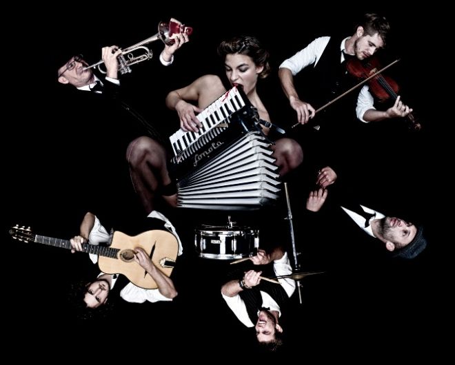 Foto de Molotov Jukebox