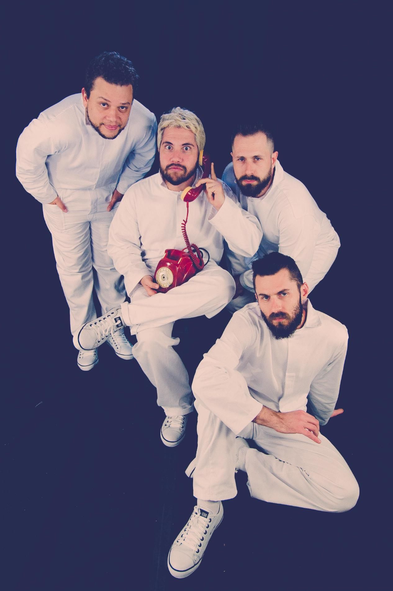 Foto de Black Bell Tone