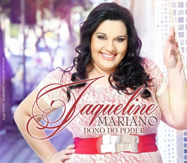 Photo of Cantora Jaqueline Mariano