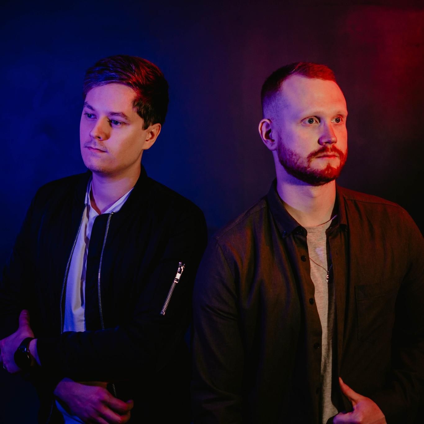 Foto de Facing Waves