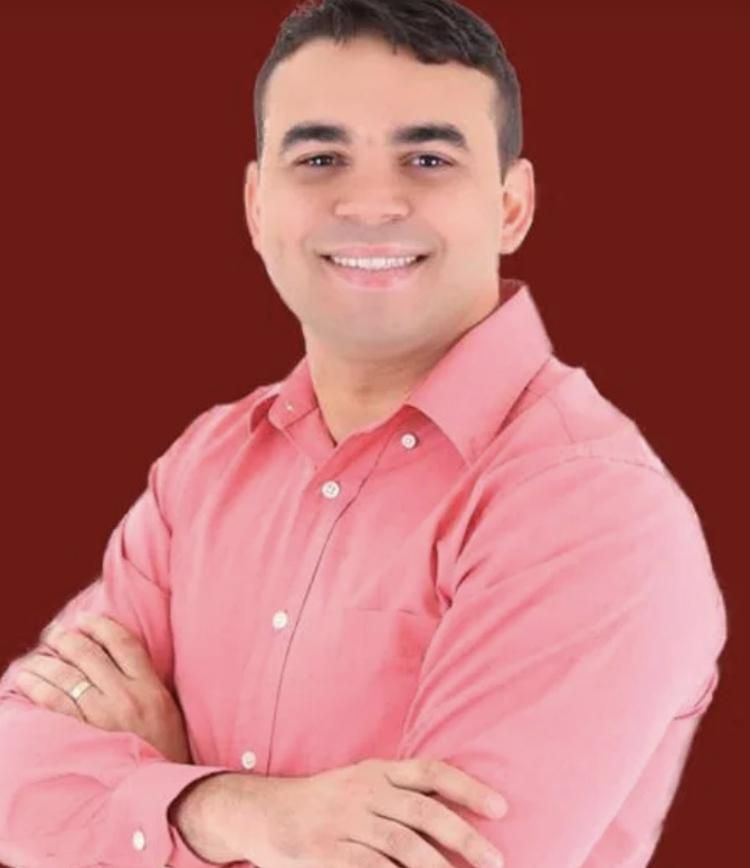 Foto de Professor Geovanni Silva