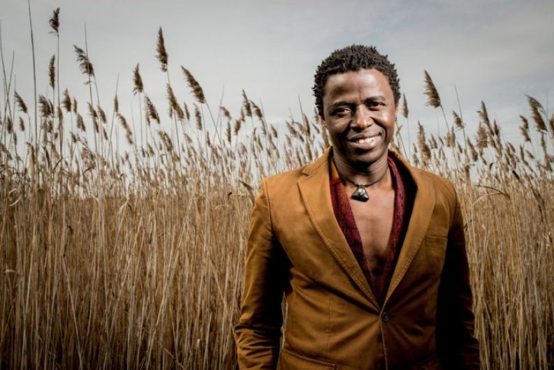 Foto de Kimi Djabaté