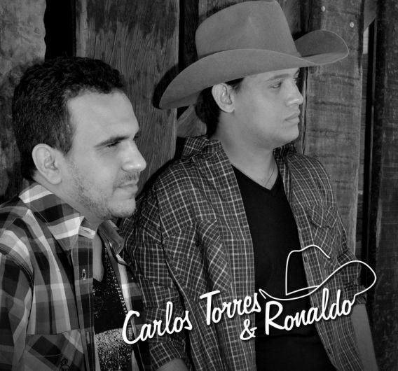 Foto de Carlos Torres e Ronaldo