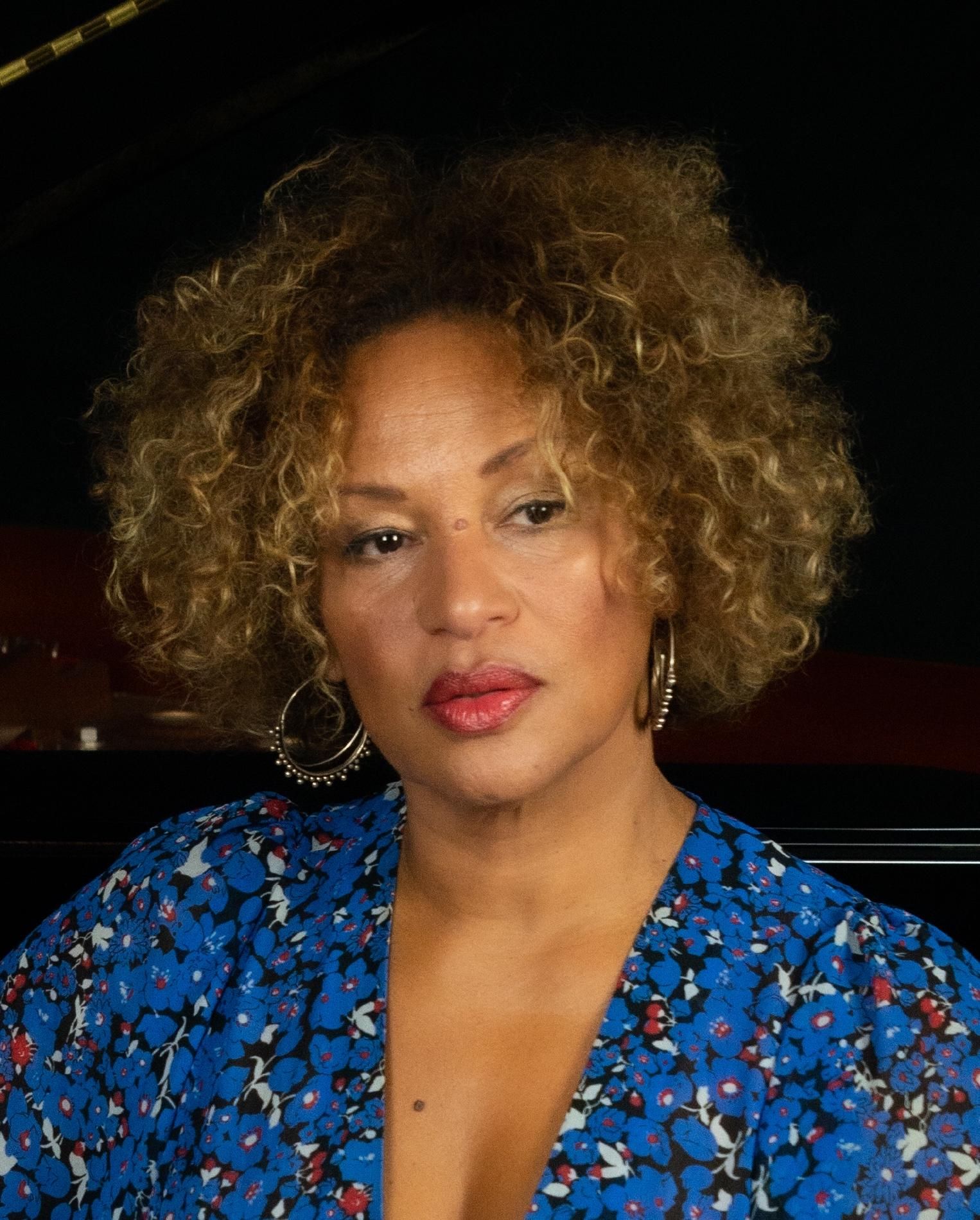 Photo of Mariana Ramos (CV)