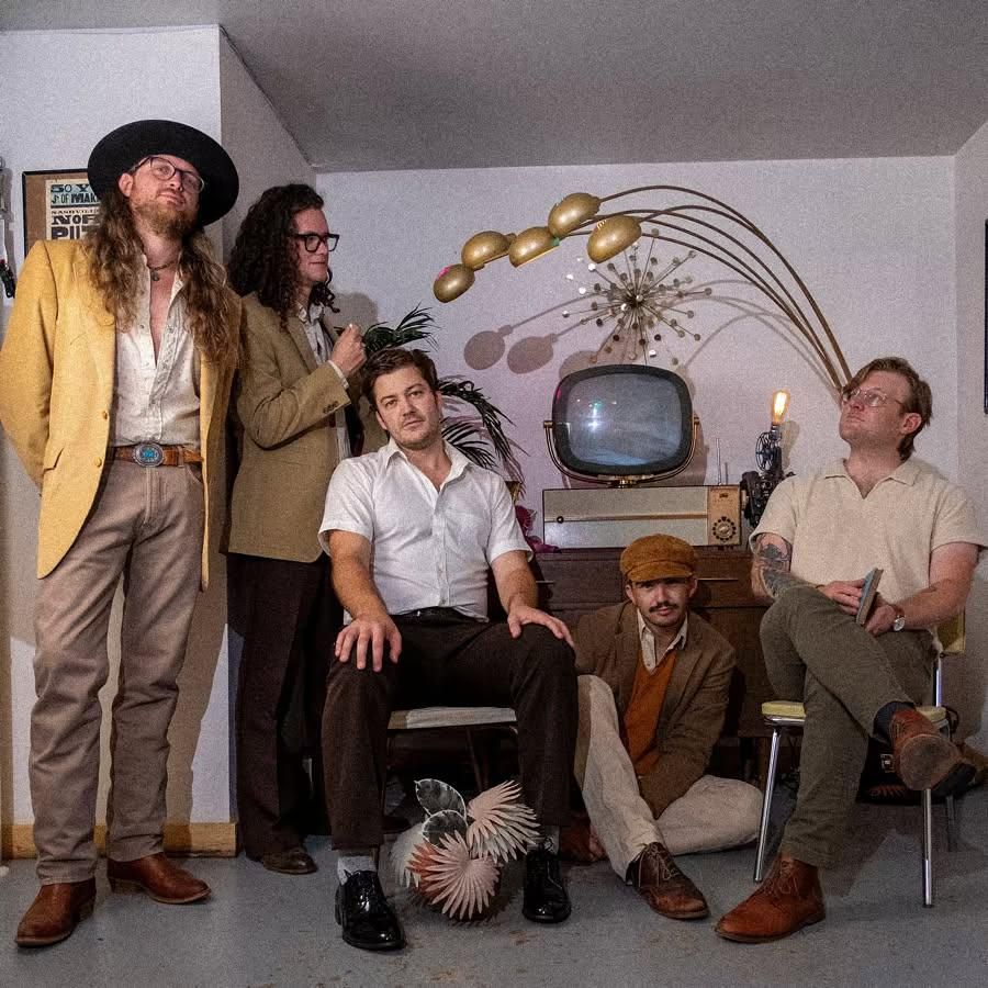 Foto de John Hollier & the Rêverie