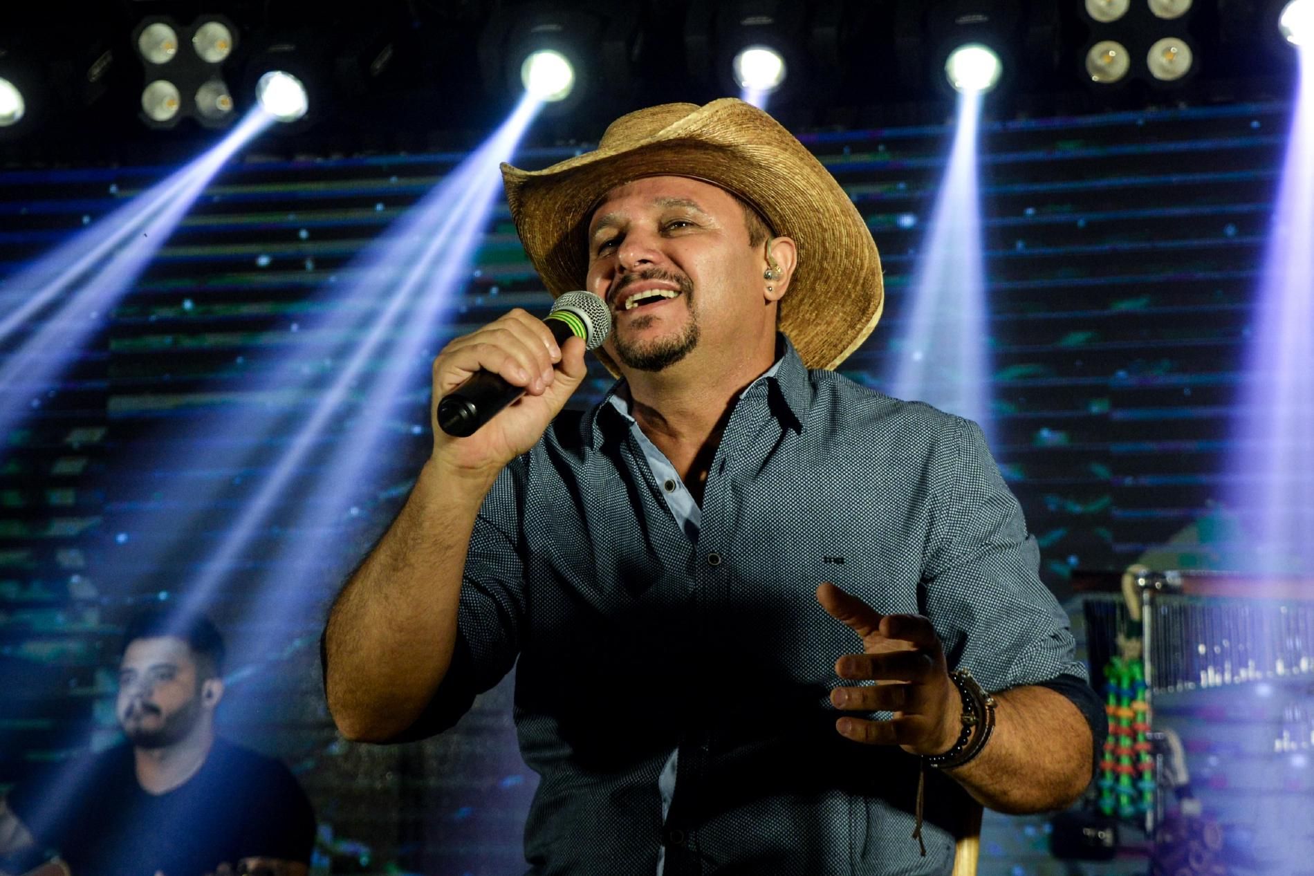 Foto de Simões e Santana