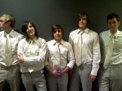 Foto de Self Against City