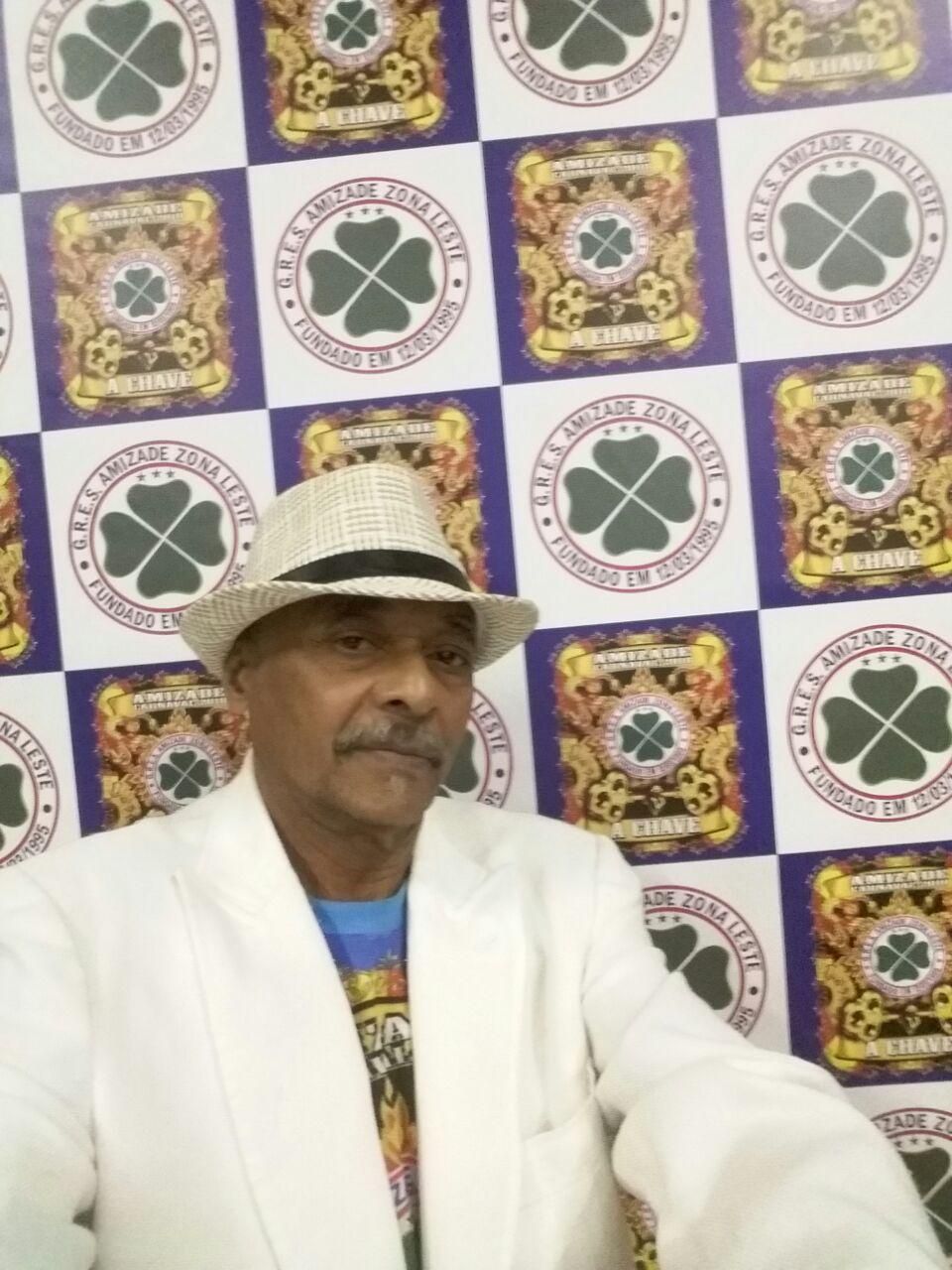 Foto de Ninho Repinique