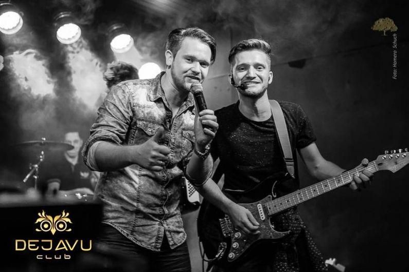 Foto de Anderson e Everton