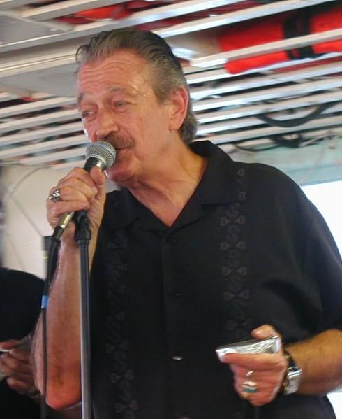 Photo of Charlie Musselwhite
