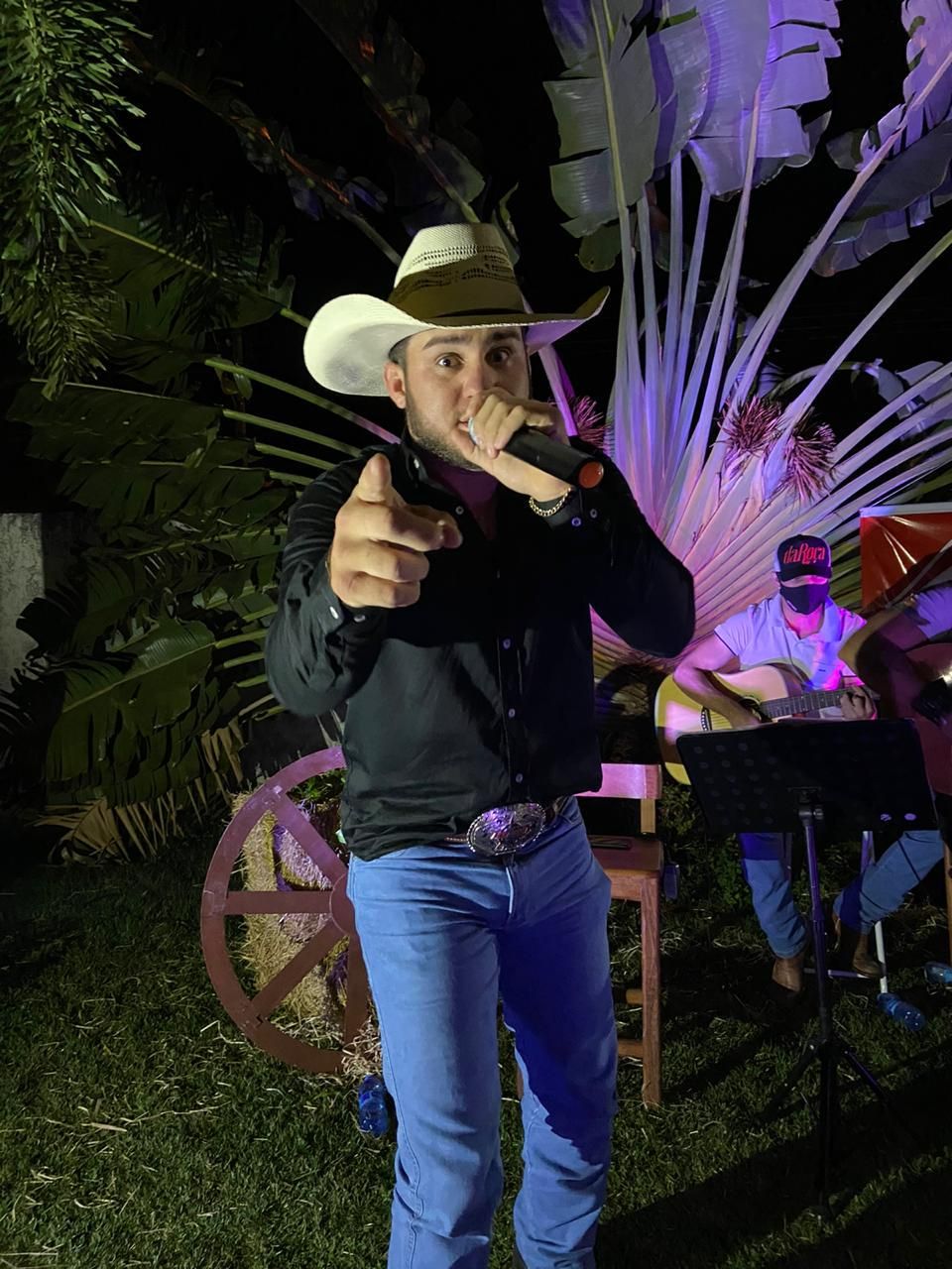 Photo of César & Moccoca