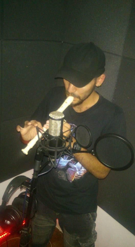 Foto de With Faces In Fire