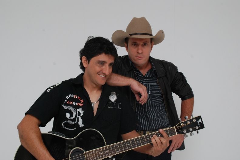 Foto de Ricardo e Renatto