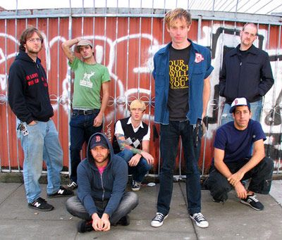 Foto de Big D And The Kids Table