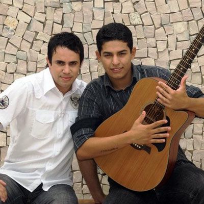 Foto de Maurício Motta e Mickael