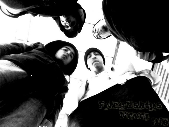 Foto de Friendship Never Die