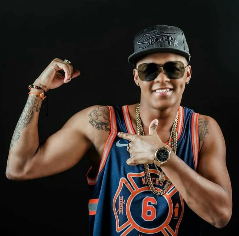 Foto de Secreto (El Famoso Biberón)