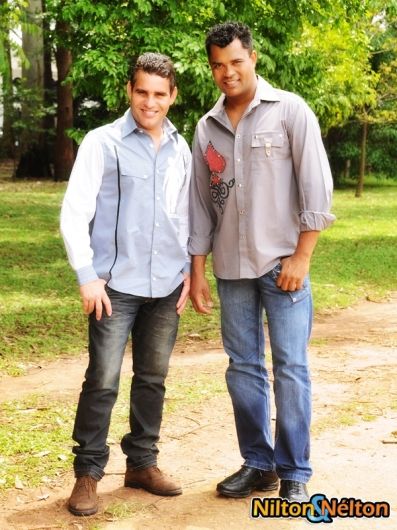 Foto de Nilton e Nelton