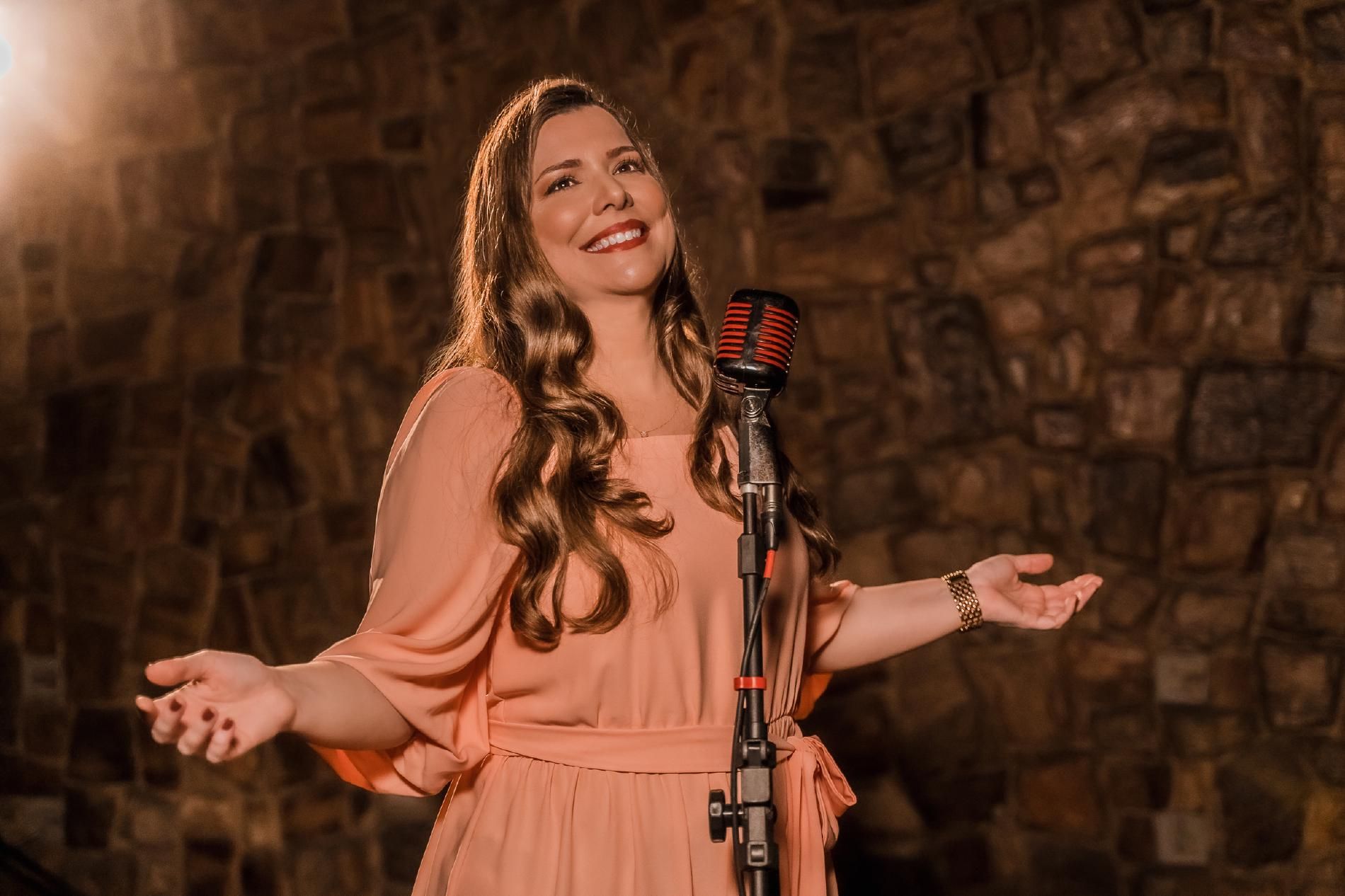 Photo of Sabrina Lemos