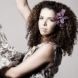 Vanessa da Mata 's photo