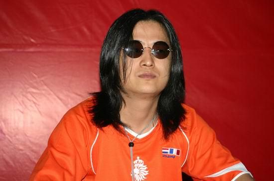 Foto de 何勇 (He Yong)