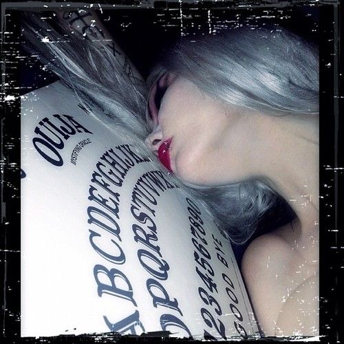 Foto de Demona Mortiss