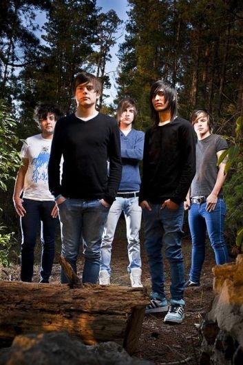 Foto de Built On Secrets