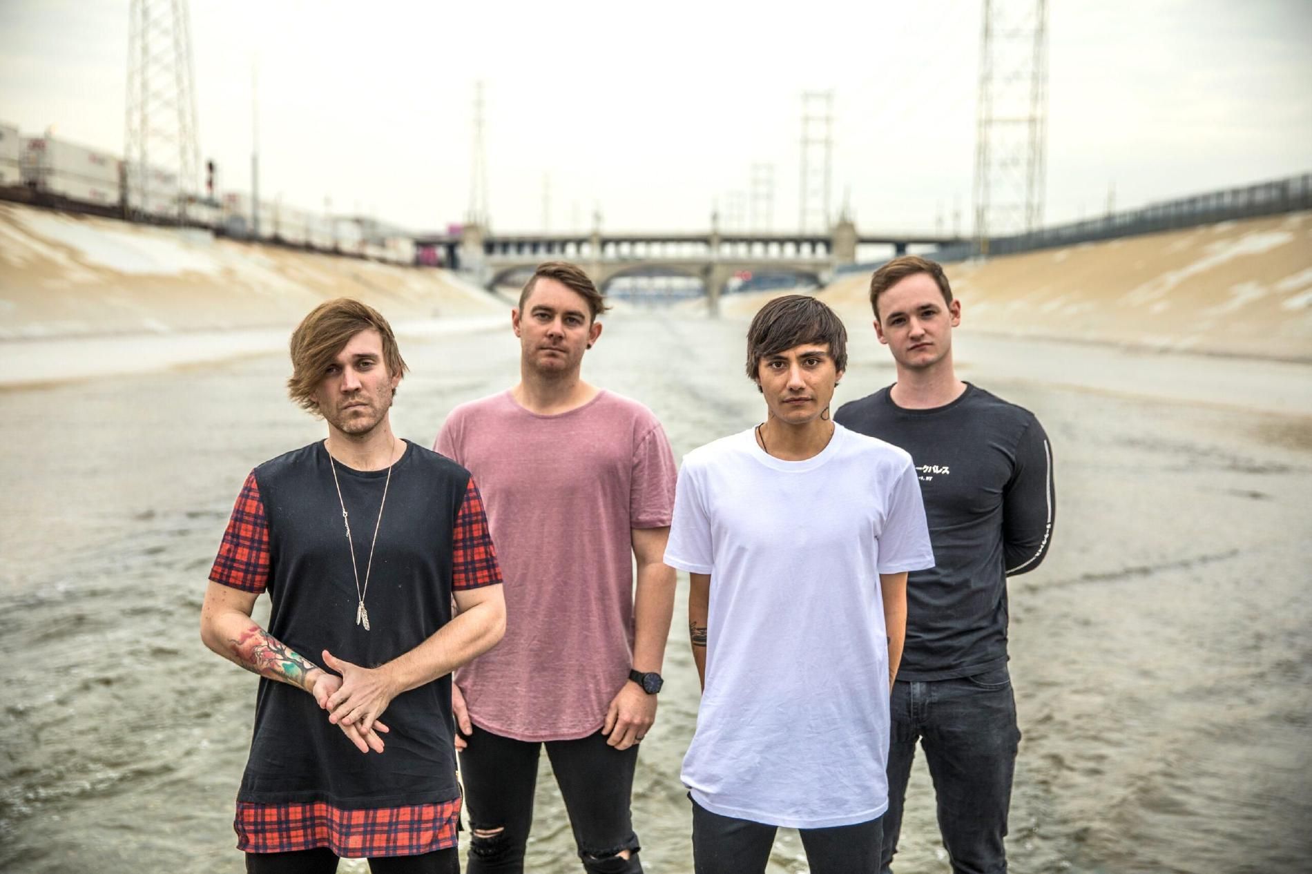 Foto de Between Kings