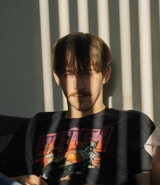 Foto de Foreign Forest