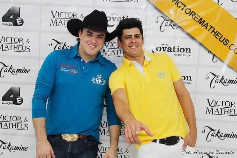Foto de Victor e Matheus