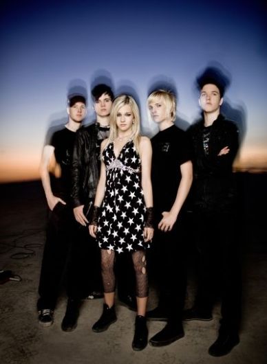 Foto de Aloha From Hell