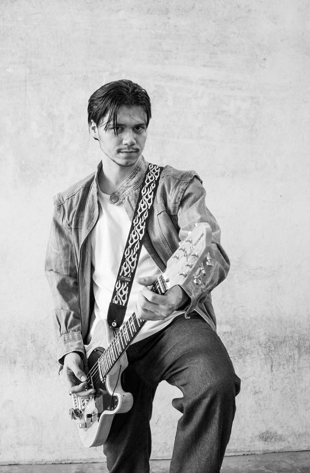 Foto de André Moura AlmaGuitars