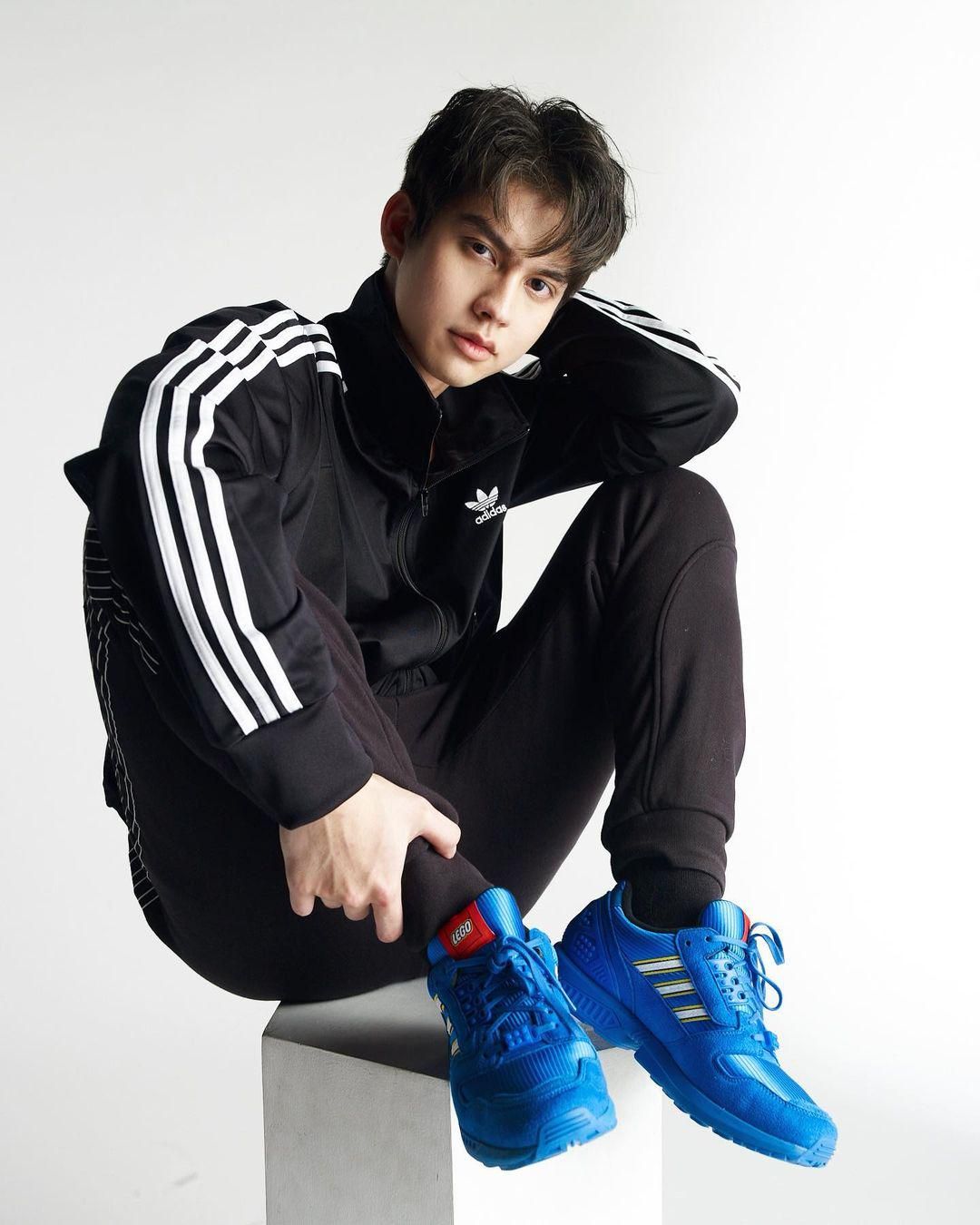 Foto de Bright Vachirawit