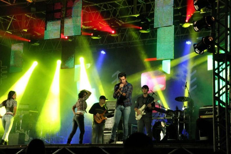 Foto de Thiago di Melo