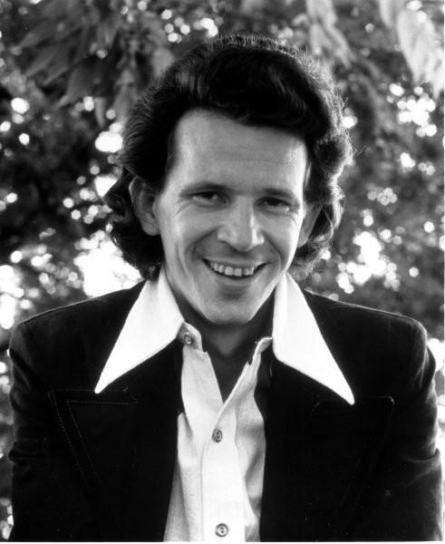 Photo of Gary Stewart