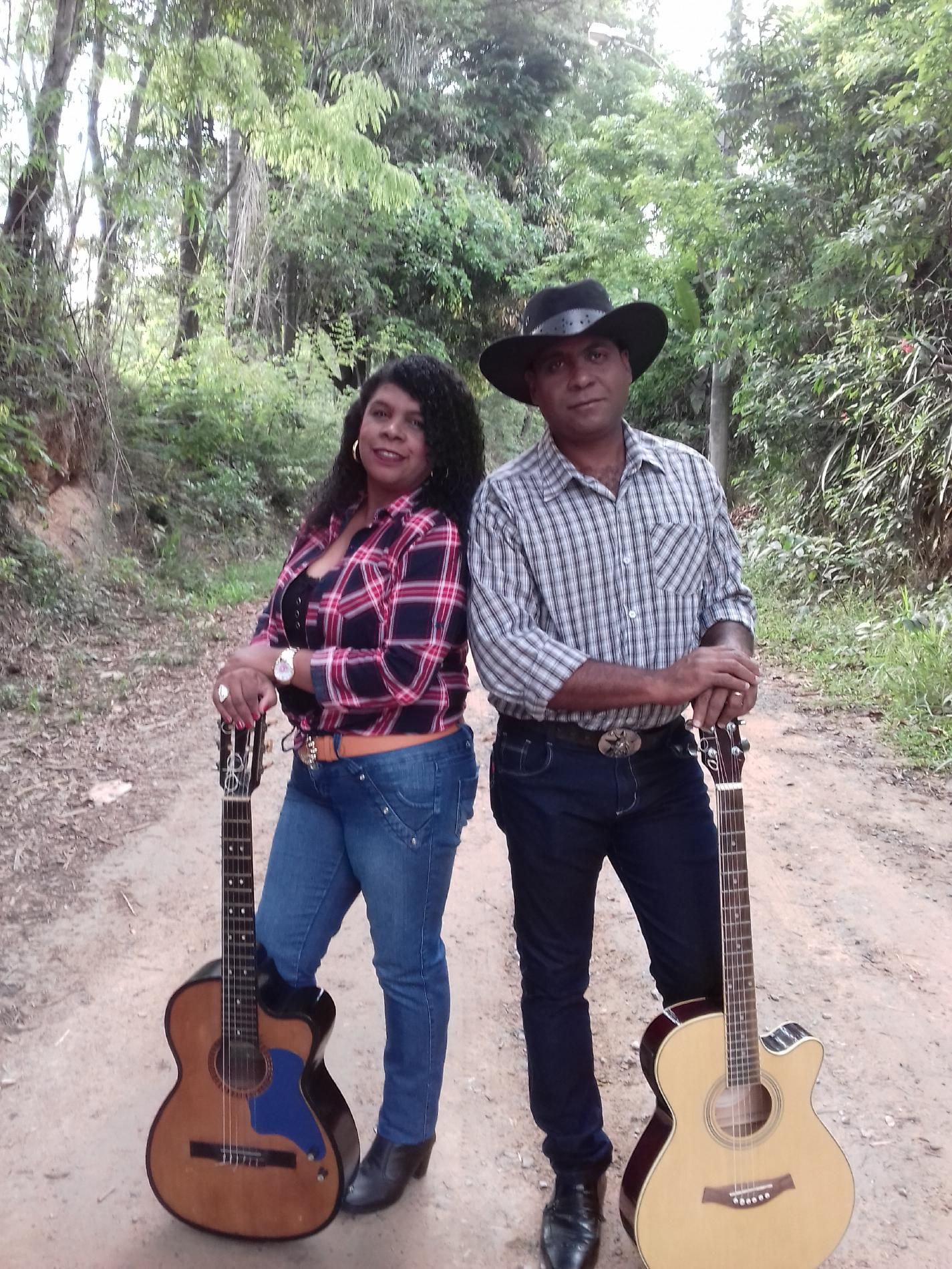 Foto de Adrianny e Marques