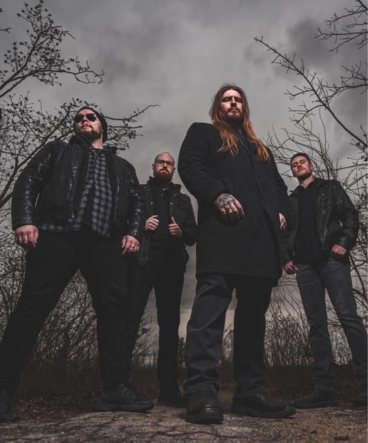 Foto de Fires in the Distance