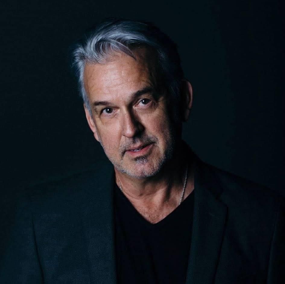 Photo of Wayne Watson