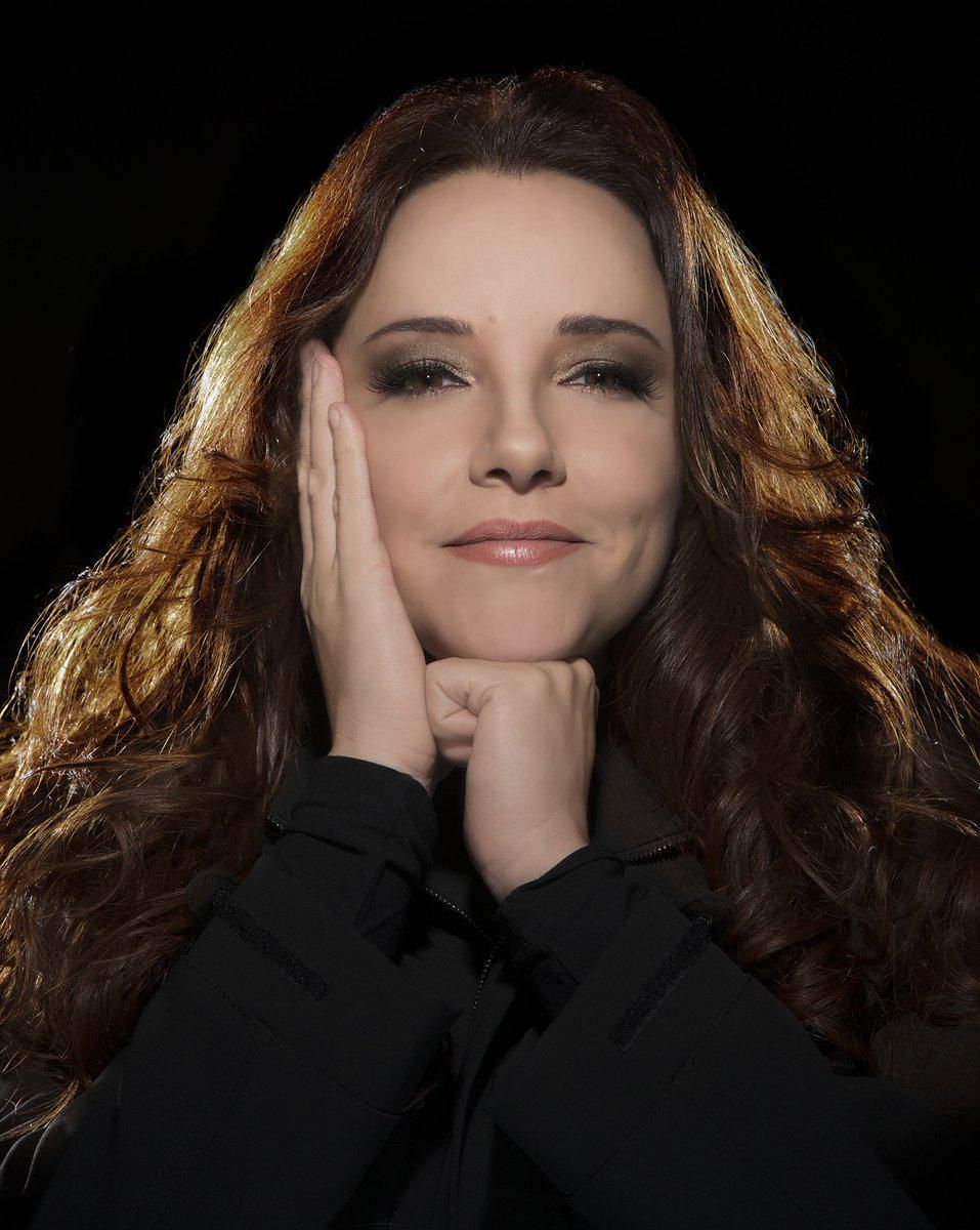 Photo of Ana Carolina