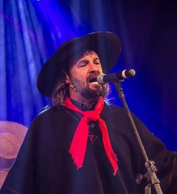 Photo of Leonel Gomez