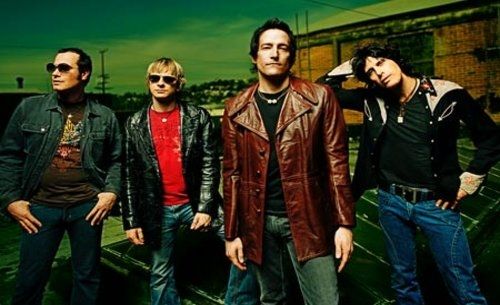 Foto de Army of Anyone